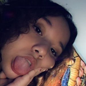 Meet your Posher, Evelyn